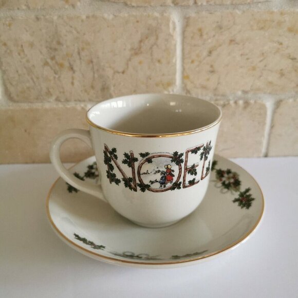 Wood & Sons 'Noel' Cup and Saucer Christmas Dinnerware Table Setting Holidays - Picture 2 of 6